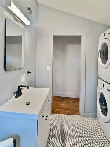 506 W Columbia, Marfa, TX 79843