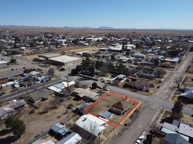 506 W Columbia, Marfa, TX 79843