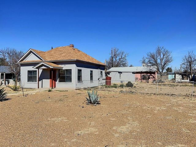 506 W Columbia, Marfa, TX 79843