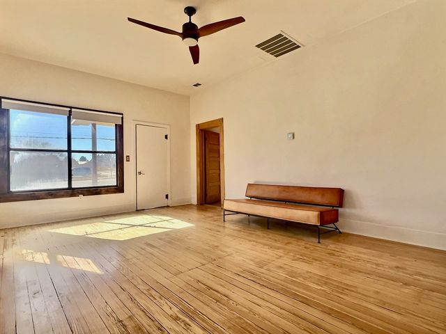 506 W Columbia, Marfa, TX 79843