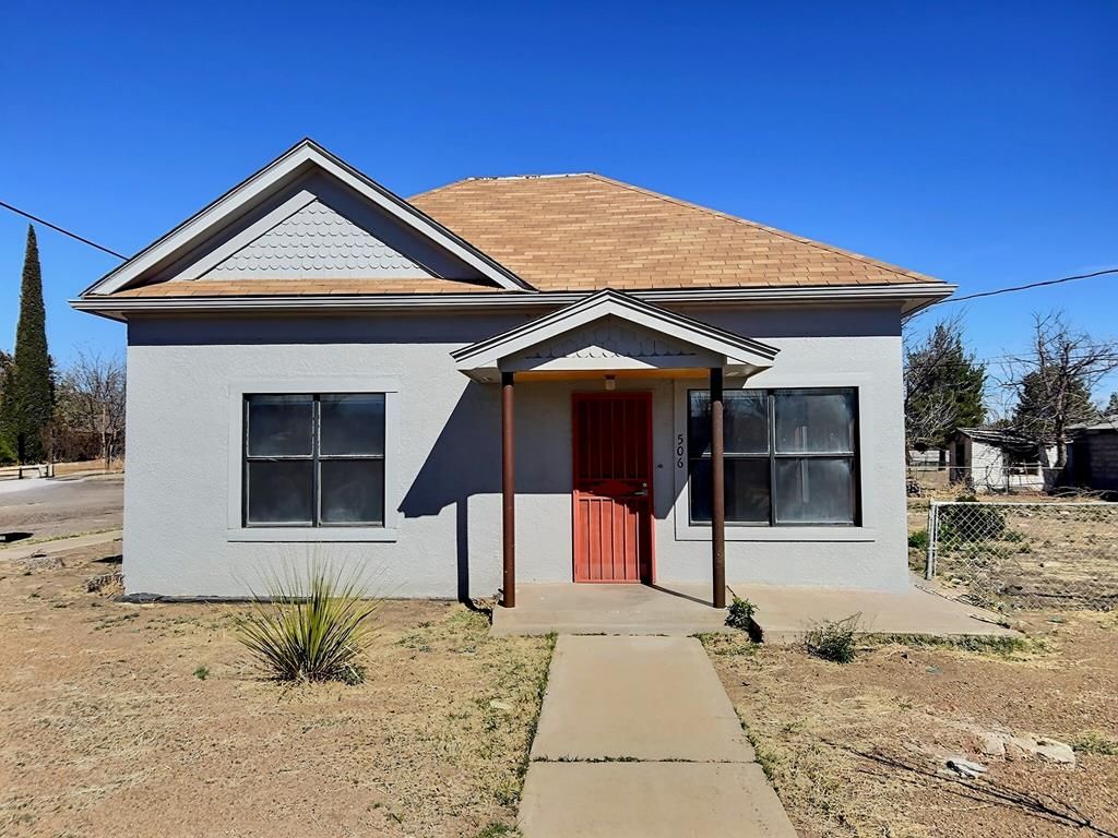 506 W Columbia, Marfa, TX 79843