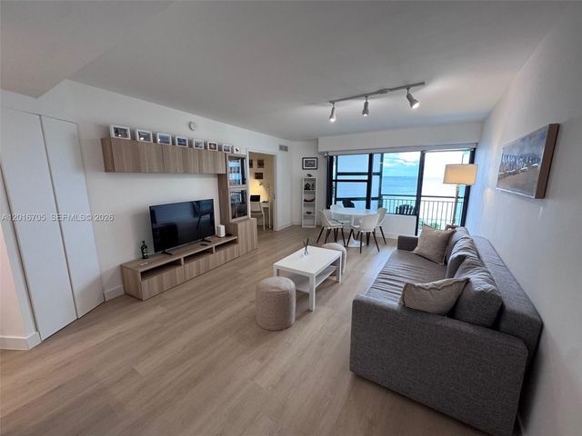 3800 Galt Ocean Dr 709, Fort Lauderdale, FL 33308