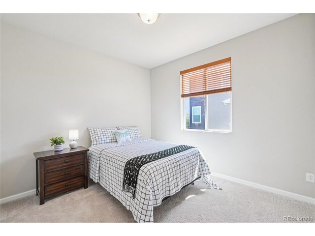 1 Marlowe Dr, Erie, CO 80516