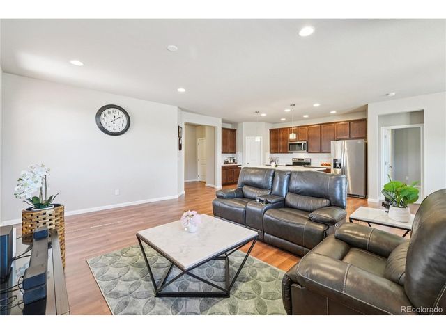 1 Marlowe Dr, Erie, CO 80516