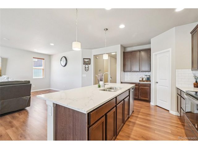 1 Marlowe Dr, Erie, CO 80516