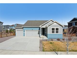 1 Marlowe Dr, Erie, CO 80516