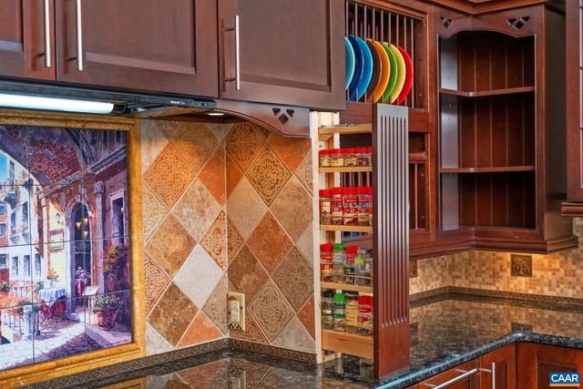 716 PREDDY CREEK RD, Barboursville, VA 22923