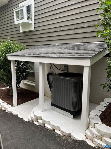 716 PREDDY CREEK RD, Barboursville, VA 22923