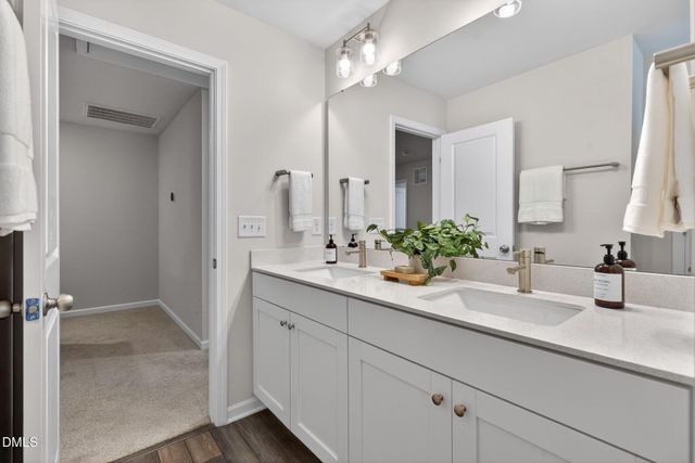 172 Royal Star Way, Garner, NC 27529