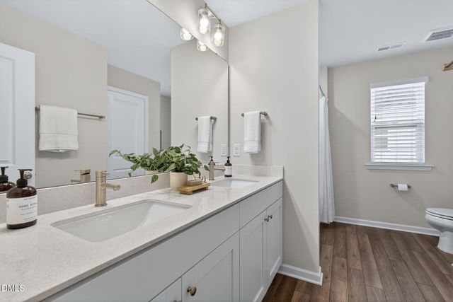 172 Royal Star Way, Garner, NC 27529