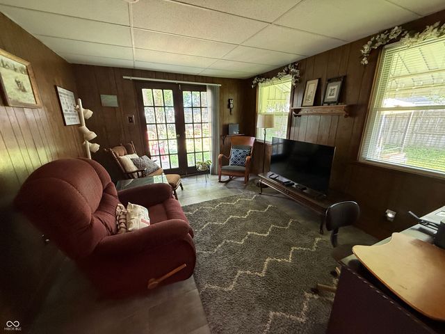 121 W Camp Street, Lebanon, IN 46052