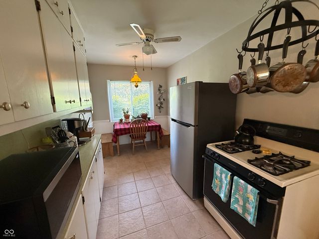 121 W Camp Street, Lebanon, IN 46052
