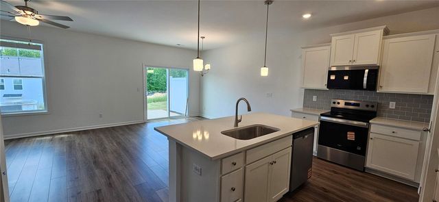 409 Belgrove Way, Easley, SC 29640