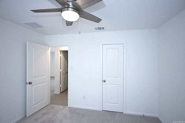729 THEA MDWS, Marion, TX 78124