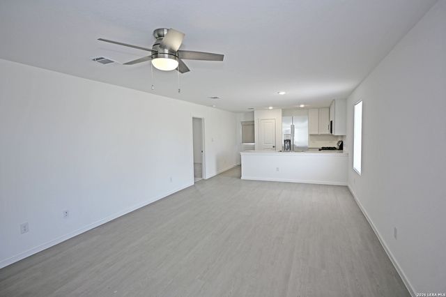 729 THEA MDWS, Marion, TX 78124