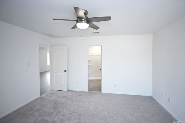 729 THEA MDWS, Marion, TX 78124