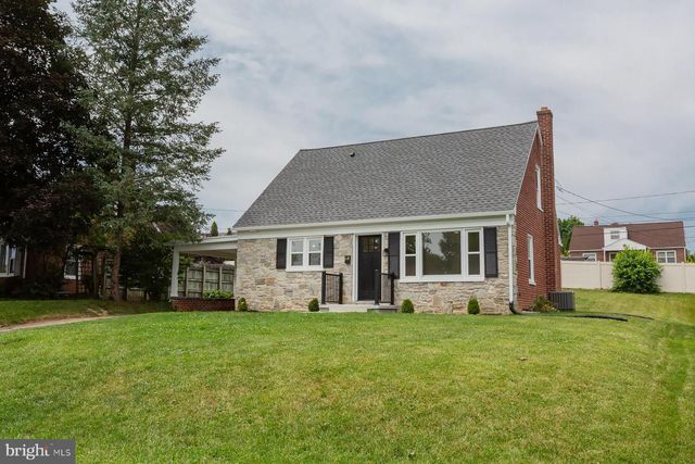 1307 MEADOWCREEK LN, Lancaster, PA 17603