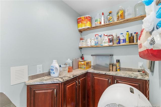 805 Shadowlawn Drive, Fayetteville, NC 28303