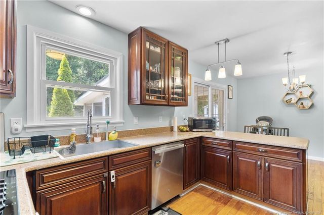 805 Shadowlawn Drive, Fayetteville, NC 28303