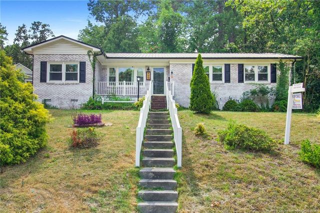 805 Shadowlawn Drive, Fayetteville, NC 28303