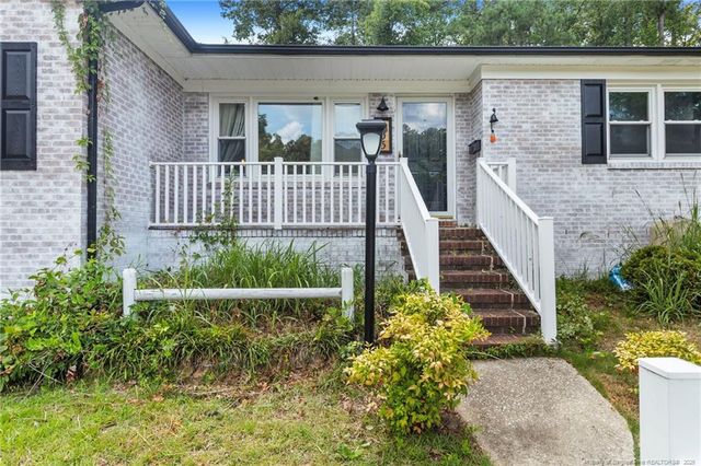 805 Shadowlawn Drive, Fayetteville, NC 28303