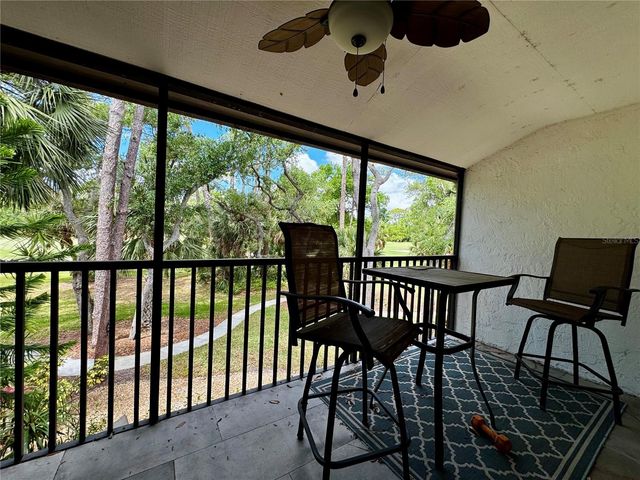 3031 QUAIL HOLLOW 16, Sarasota, FL 34235