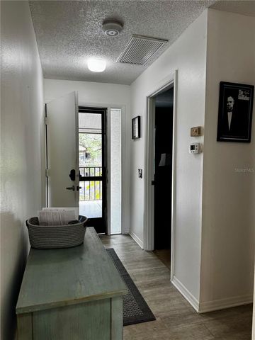 3031 QUAIL HOLLOW 16, Sarasota, FL 34235