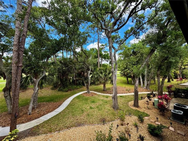 3031 QUAIL HOLLOW 16, Sarasota, FL 34235