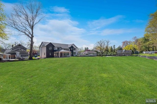 399 High Street, Norwood, NJ 07648