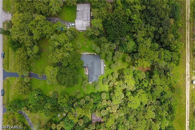 6040 Lancewood WAY, Naples, FL 34116