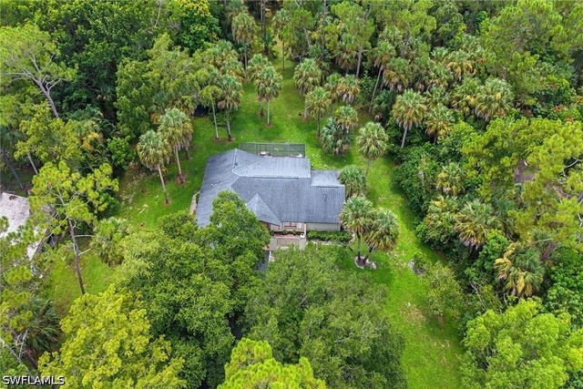 6040 Lancewood WAY, Naples, FL 34116