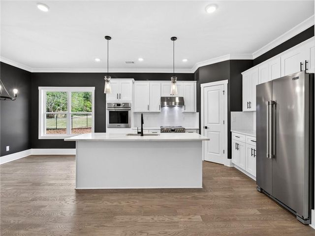 1091 Deer Trail, Bishop, GA 30621