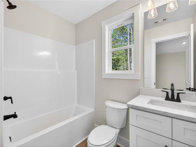 1091 Deer Trail, Bishop, GA 30621