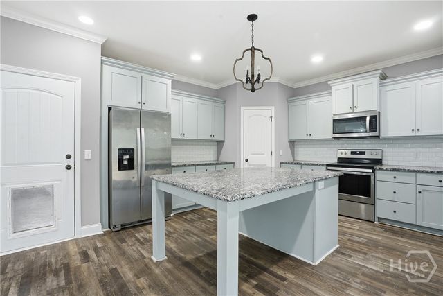 42 Bay Tree Court, Richmond Hill, GA 31324