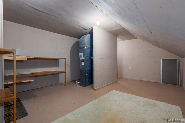 22560 Van Street, Saint Clair Shores, MI 48081