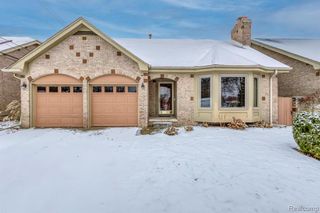 22560 Van Street, Saint Clair Shores, MI 48081