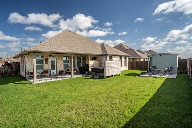3667 Rolling Meadows Drive, Grand Prairie, TX 76065