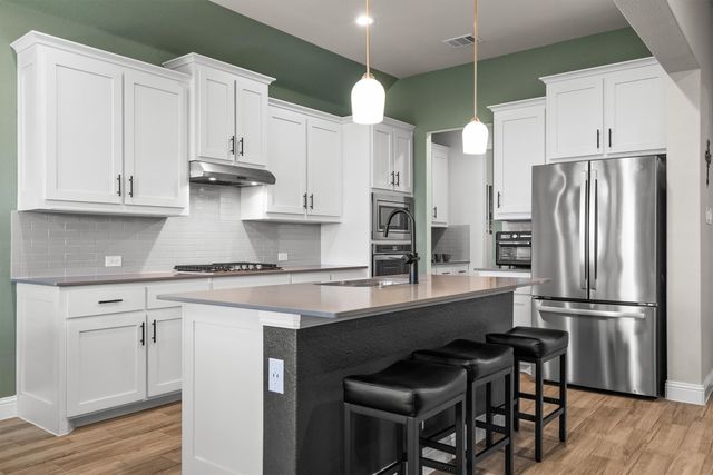 3667 Rolling Meadows Drive, Grand Prairie, TX 76065