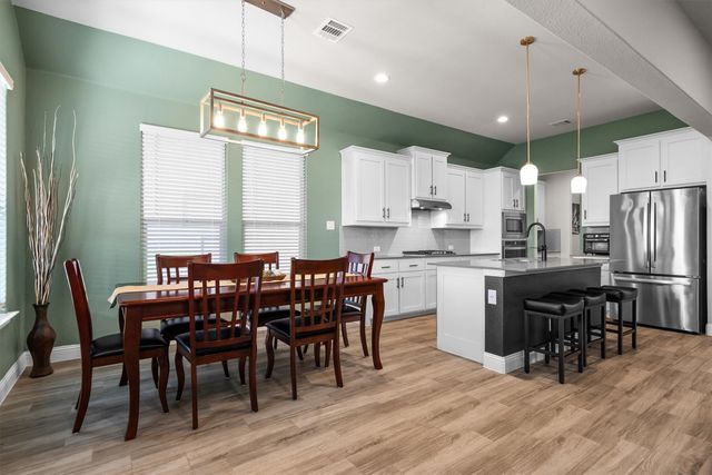 3667 Rolling Meadows Drive, Grand Prairie, TX 76065