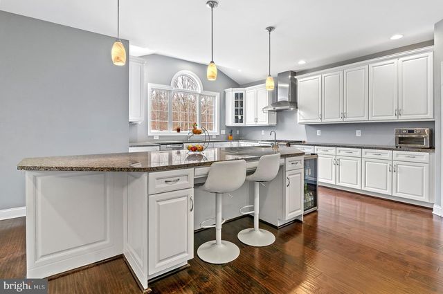 5220 BONNIE BRAE FARM DR, Haymarket, VA 20169