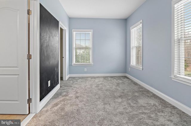 5220 BONNIE BRAE FARM DR, Haymarket, VA 20169