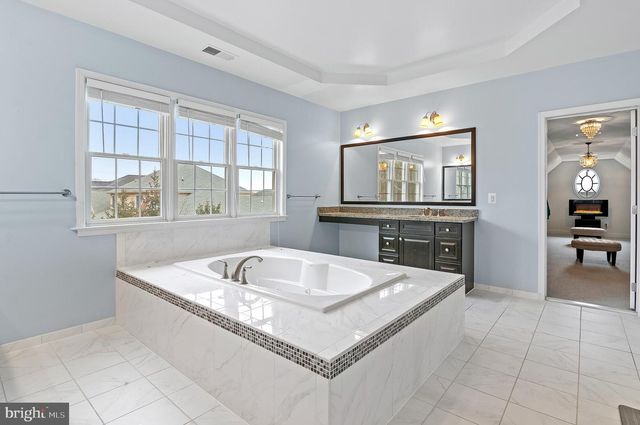 5220 BONNIE BRAE FARM DR, Haymarket, VA 20169