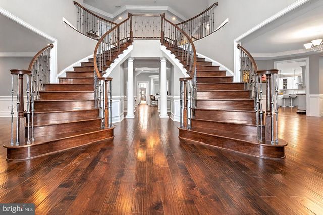 5220 BONNIE BRAE FARM DR, Haymarket, VA 20169