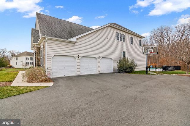 5220 BONNIE BRAE FARM DR, Haymarket, VA 20169