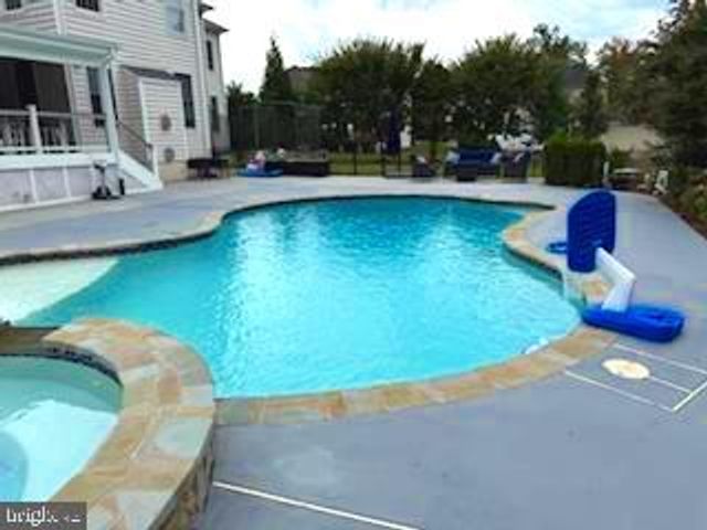 5220 BONNIE BRAE FARM DR, Haymarket, VA 20169