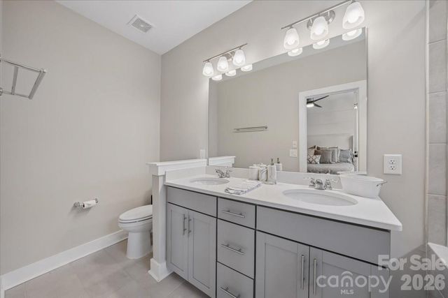 12057 Brooklyn Avenue, Charlotte, NC 28204