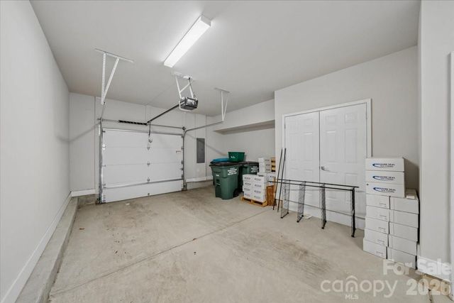 12057 Brooklyn Avenue, Charlotte, NC 28204