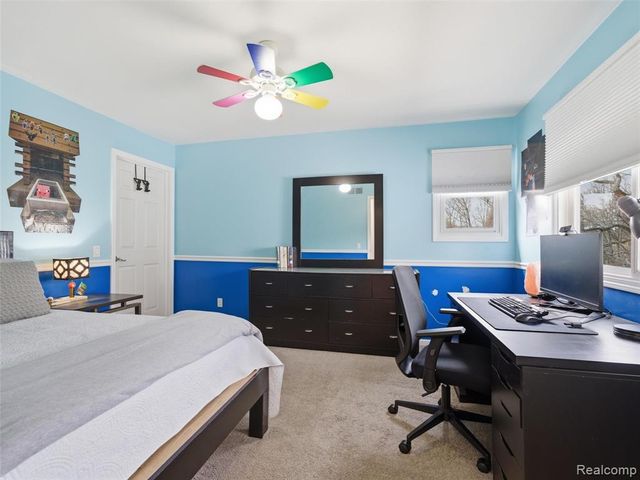 1160 Indianpipe Road, Lake Orion, MI 48360