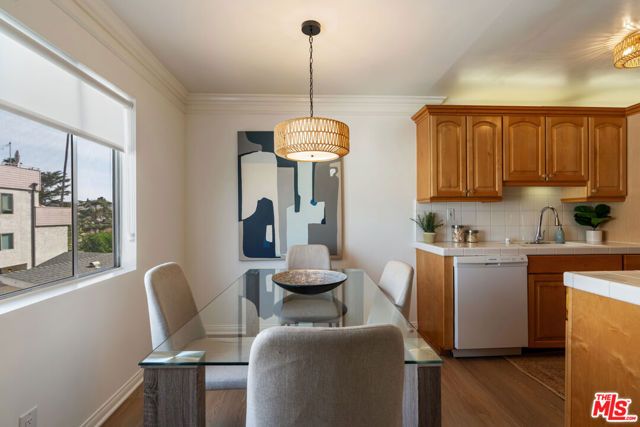 1021 12th Street 203, Santa Monica, CA 90403