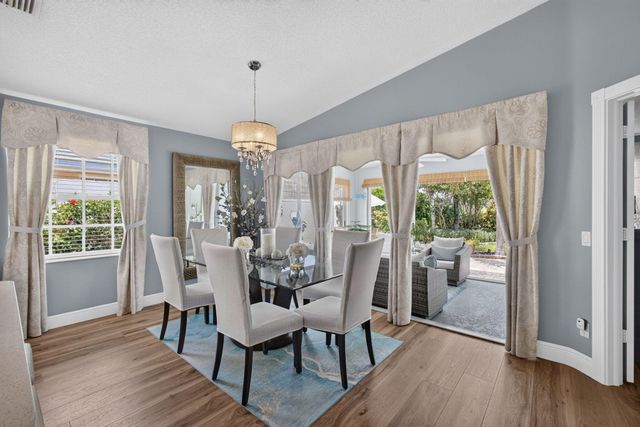 4089 Old Oak Drive, Palm Beach Gardens, FL 33410